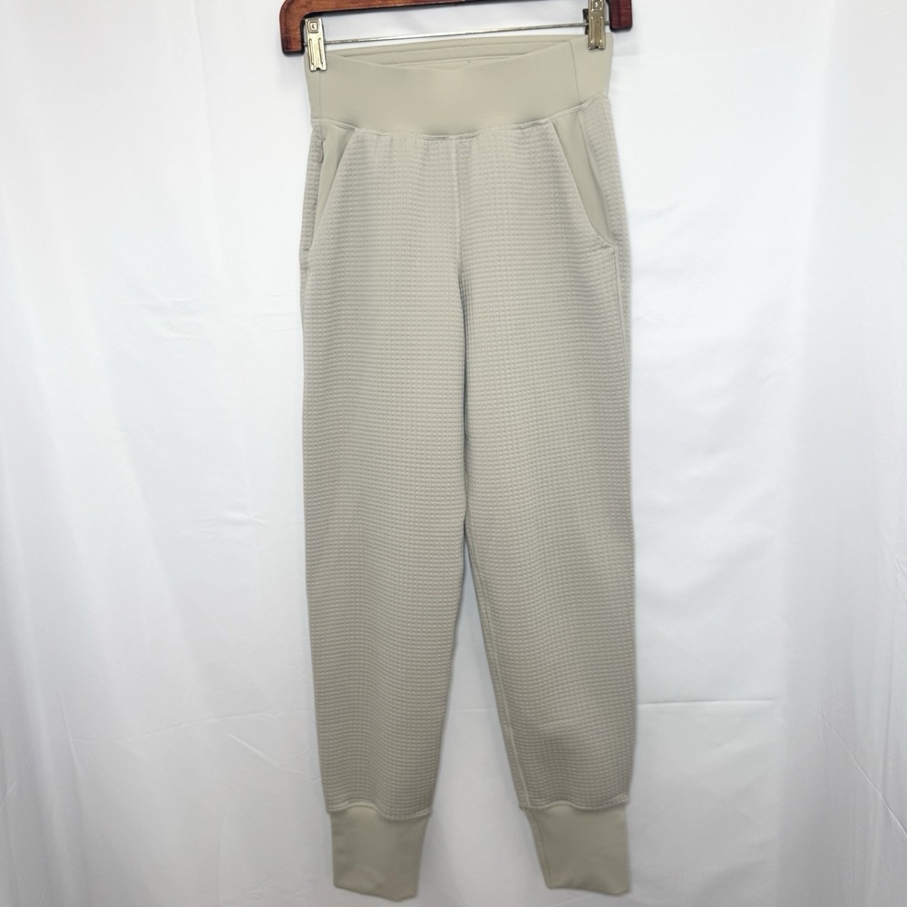 Lululemon Jogger Womens 2 Beige Waffle Knit Athleisure Preppy Gym Sweatpants